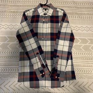 Banana Republic Button Down Shirt Red and blue flannel - size medium